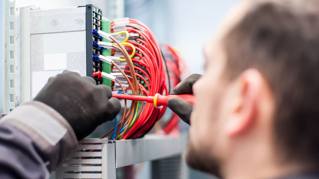 Servicio de averías y mantenimiento 24h