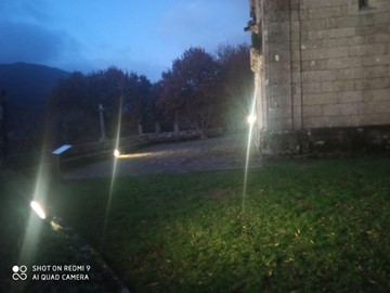 Nueva iluminación iglesia Barciademera, Covelo