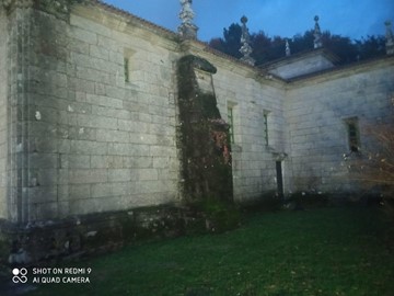 Nueva iluminación iglesia Barciademera, Covelo